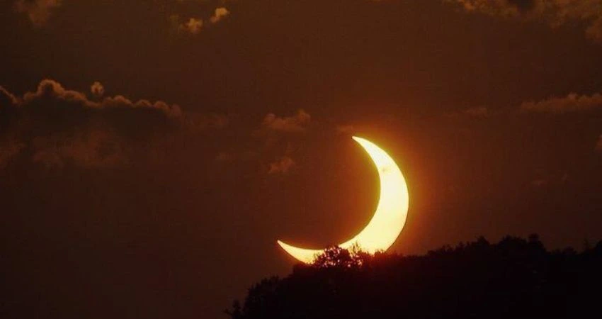half moon1